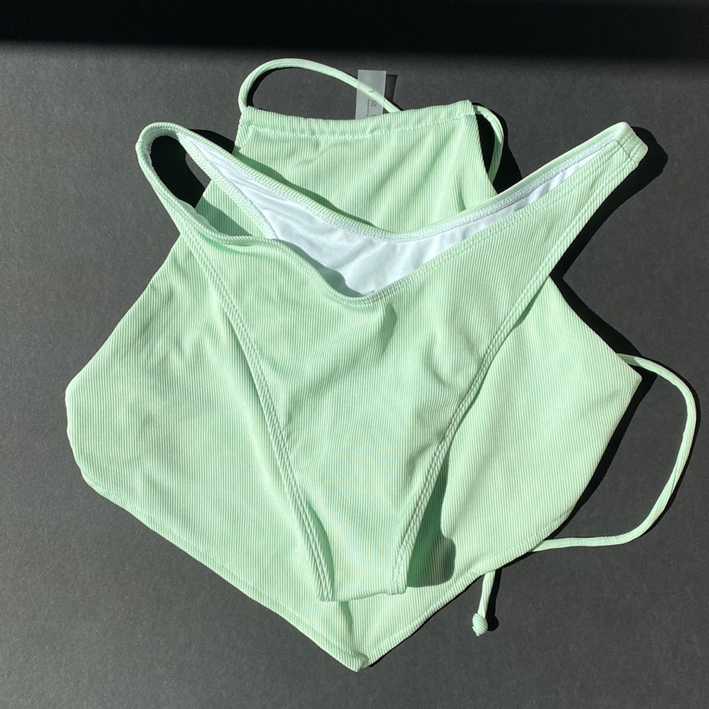 Mint ribbed bandana bikini w/high rise cheeky bottoms, double-lined